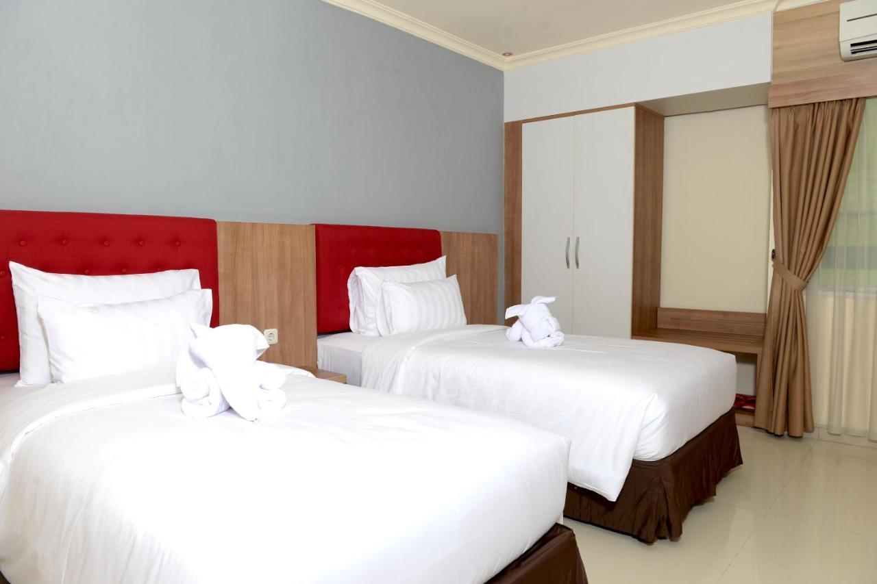 Moritz Hotel Rsab Harapan Kita Yakarta Exterior foto
